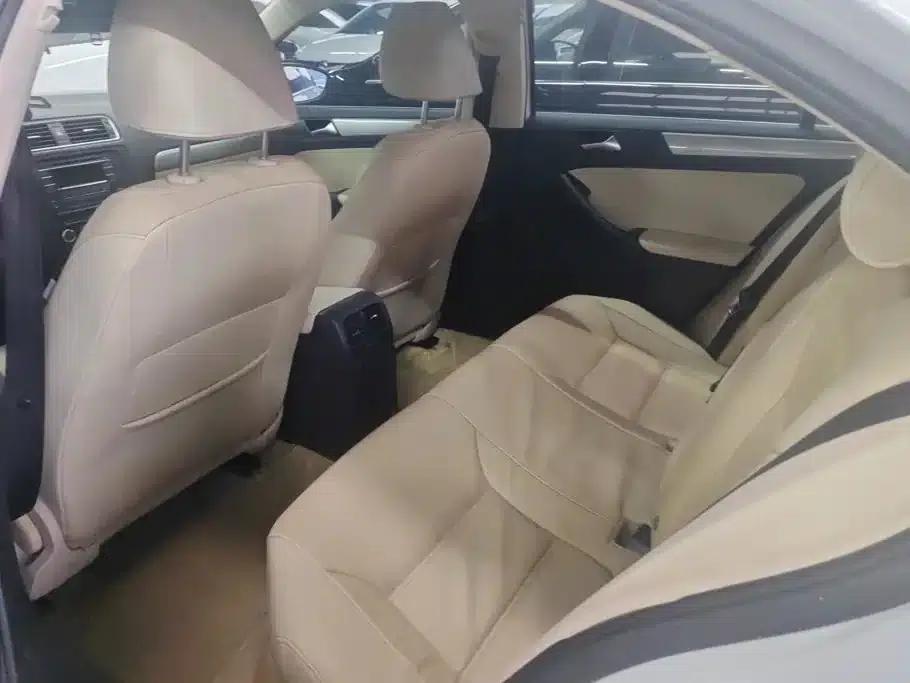 2012 Volkswagen Sagitar 1.4TSI Automatic Fashion Edition — миниатюра 11