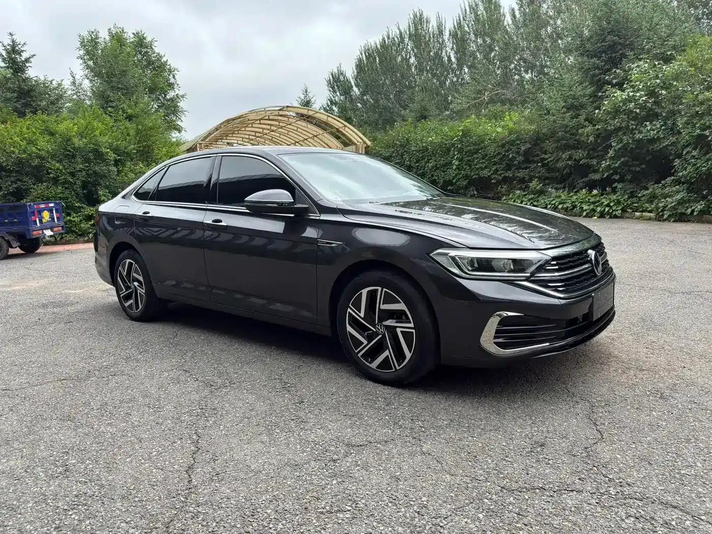 2023 Volkswagen Sagitar 280TSI DSG Super Edition — миниатюра 3