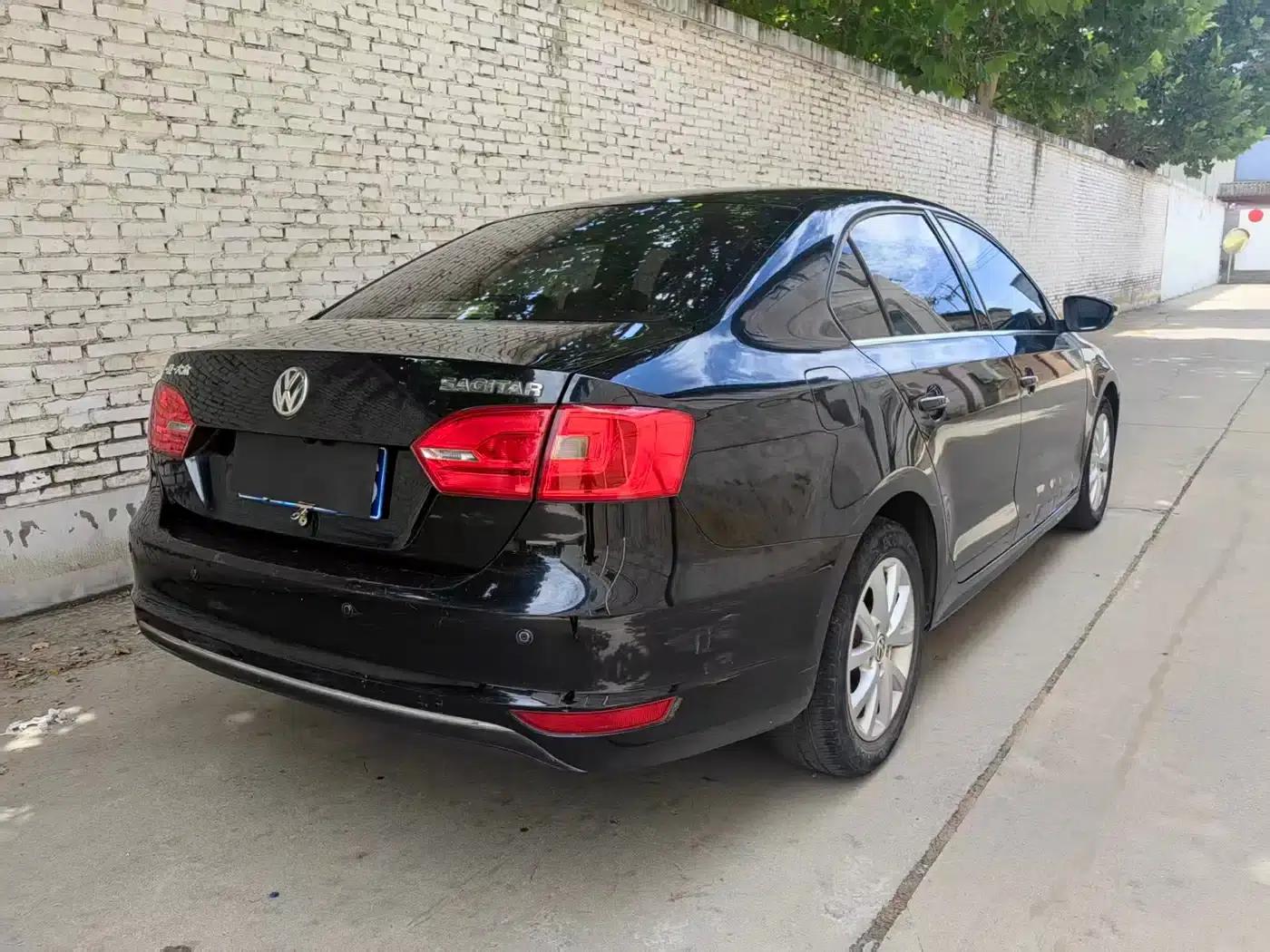 2012 Volkswagen Sagitar 1.6L Automatic Comfort Model — миниатюра 5