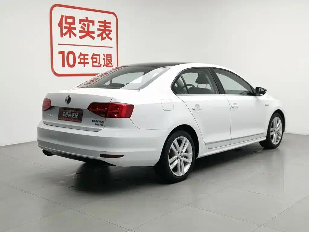2018 Volkswagen Sagitar 280TSI DSG Luxury — миниатюра 2