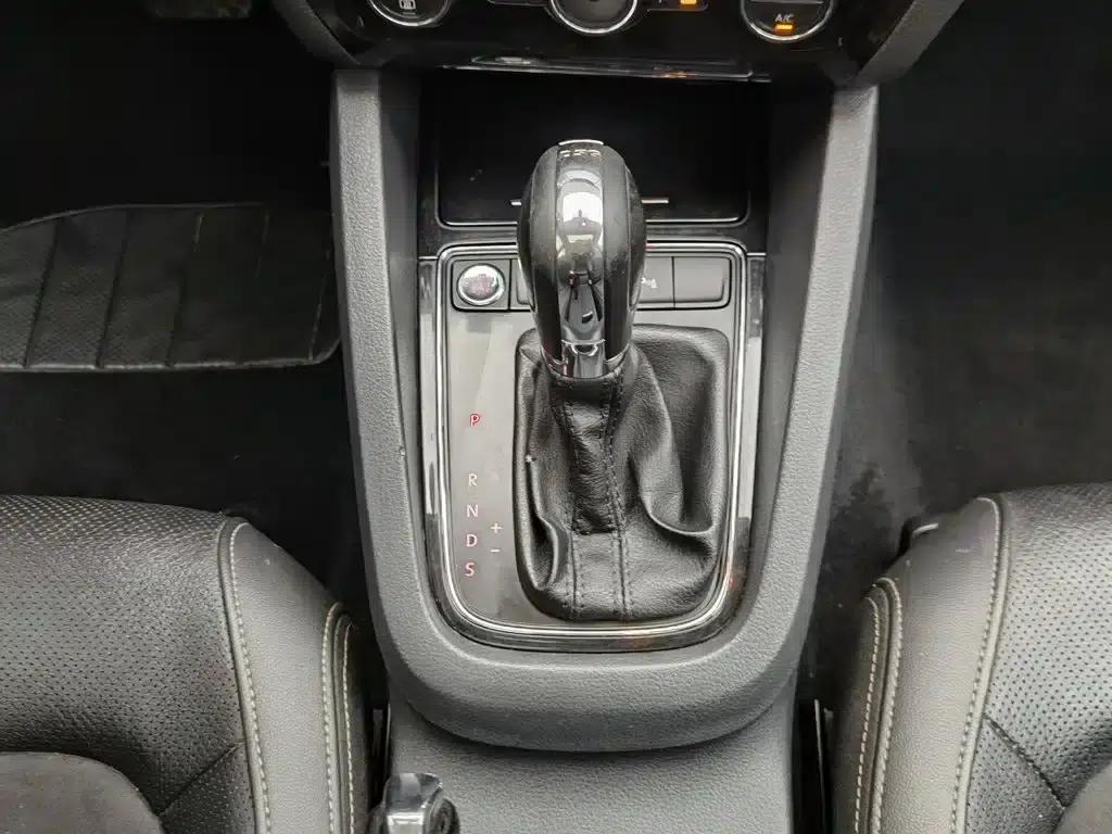 2018 Volkswagen Sagitar 280TSI DSG Luxury — миниатюра 13