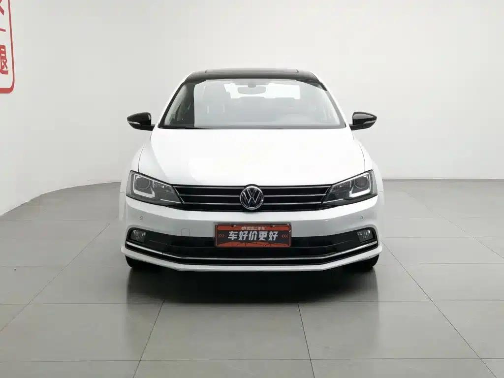 2018 Volkswagen Sagitar 280TSI DSG Luxury — миниатюра 3