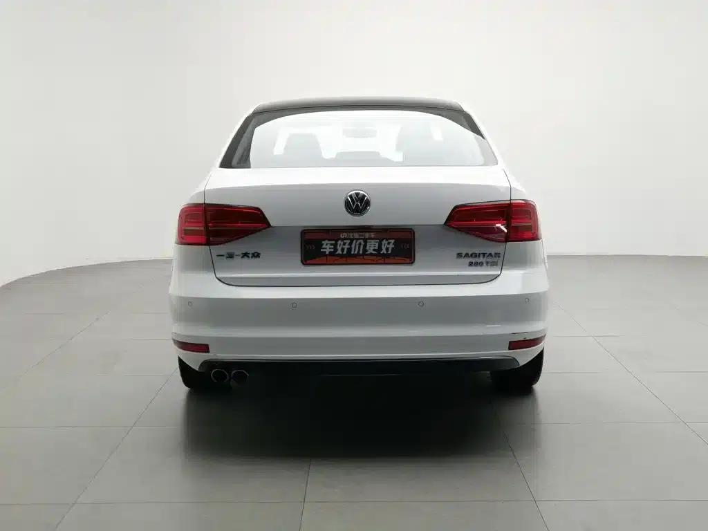 2018 Volkswagen Sagitar 280TSI DSG Luxury — миниатюра 4