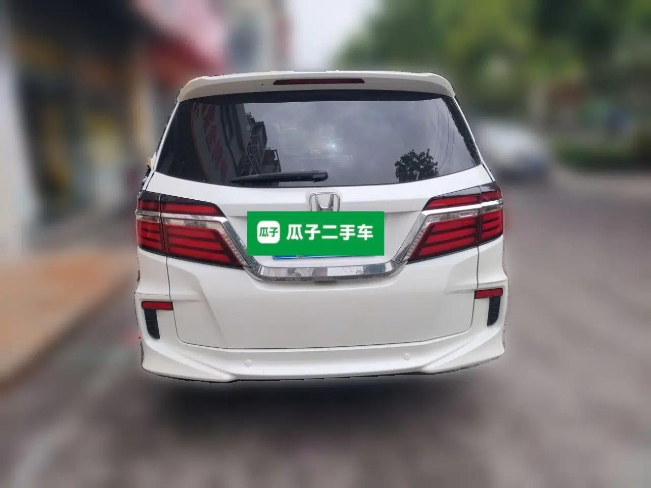 Honda Elysion 2016 2.4L Style Edition — миниатюра 5