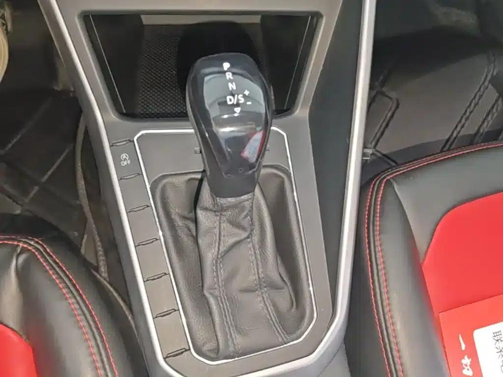 2019 Polo Plus 1.5L Automatic Panoramic Enjoyment Edition — миниатюра 14
