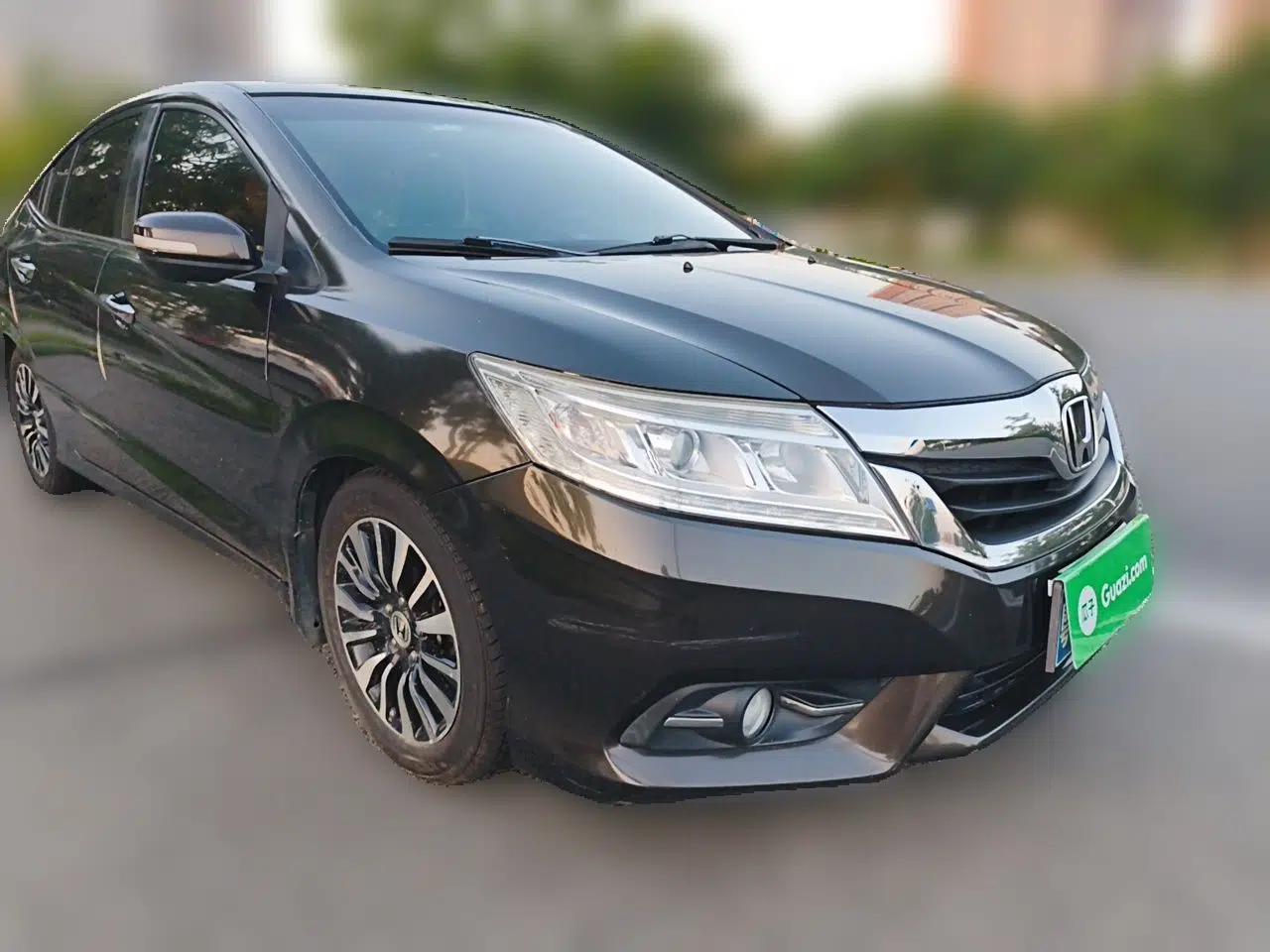Honda Crider 2013 1.8L automatic luxury edition — миниатюра 3