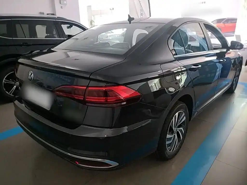 2025 Volkswagen Bora 200TSI DSG Joyful Navigation Edition — миниатюра 7