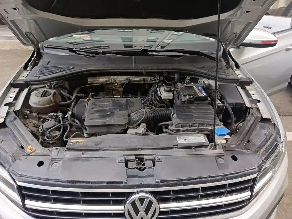 2020 Volkswagen Bora 1.5L Manual Comfort Model — миниатюра 11