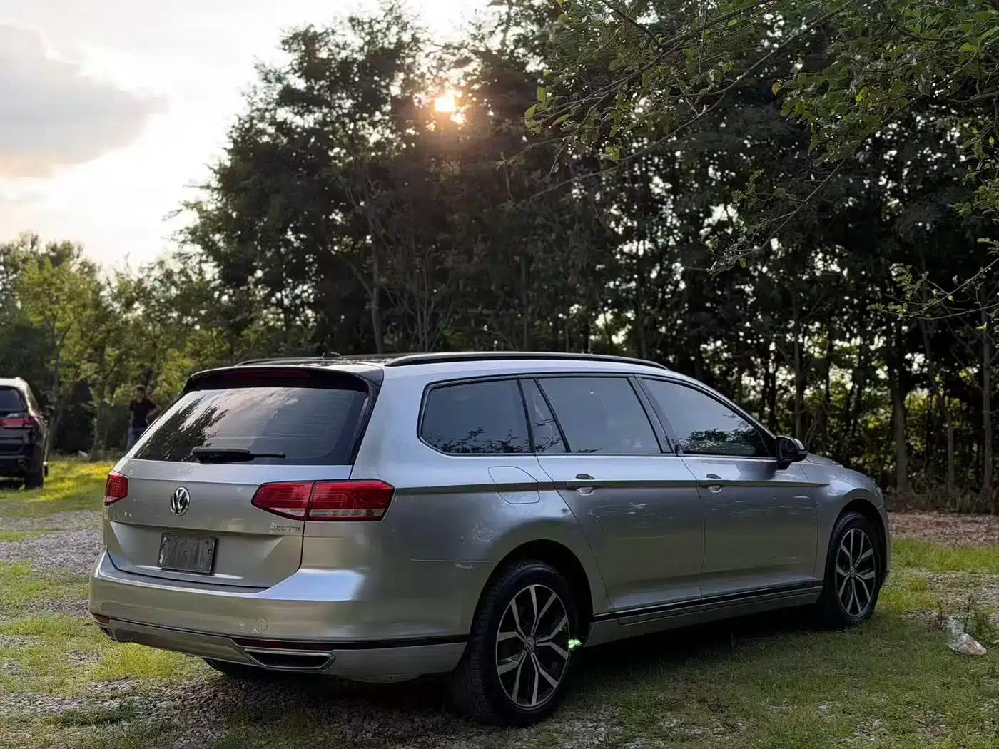 Passat Variant 2018 380TSI 2WD Comfortline — миниатюра 8
