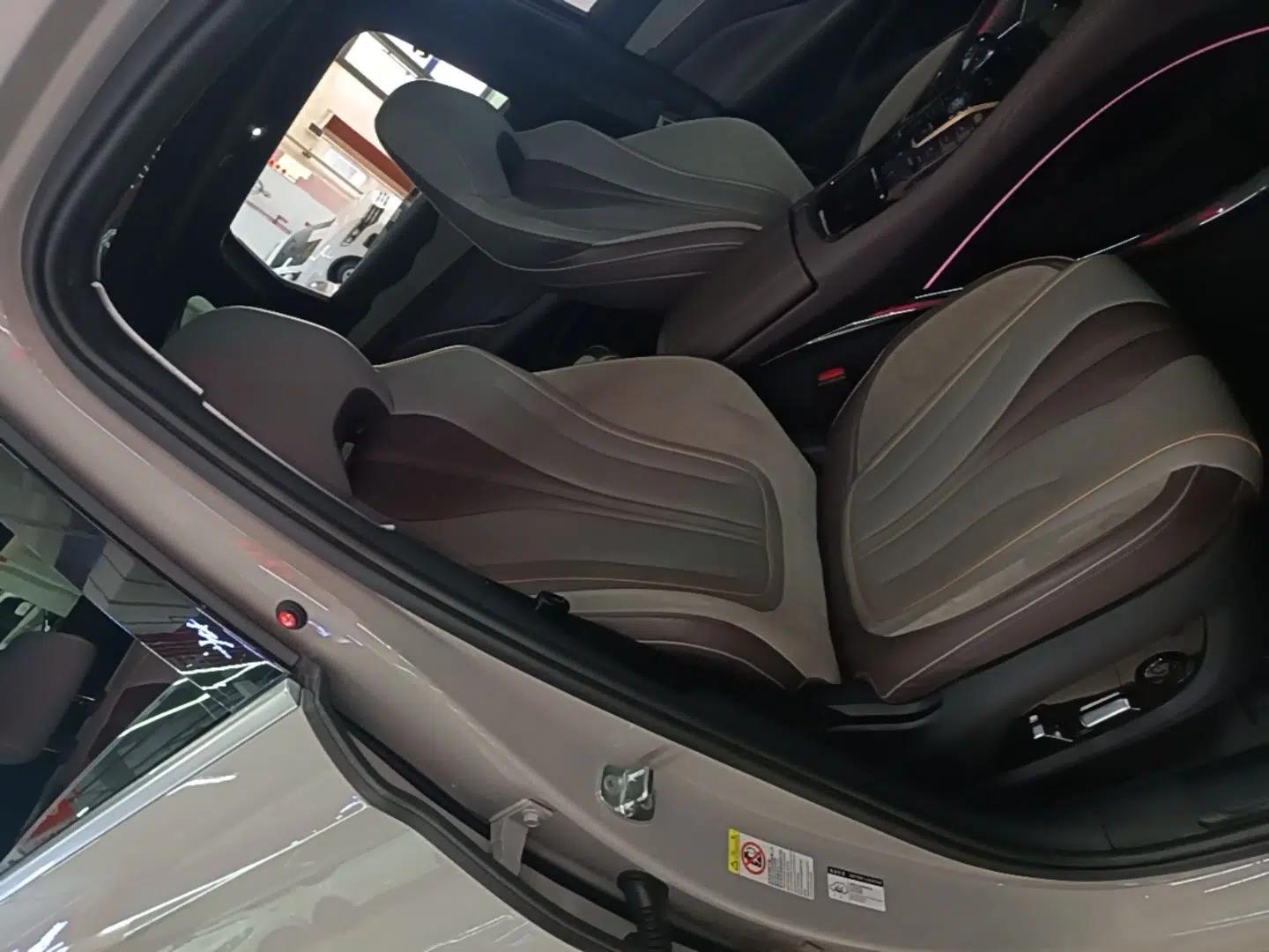 BYD Frigate 07 2023 DM-i 100KM Prestige Model — миниатюра 19