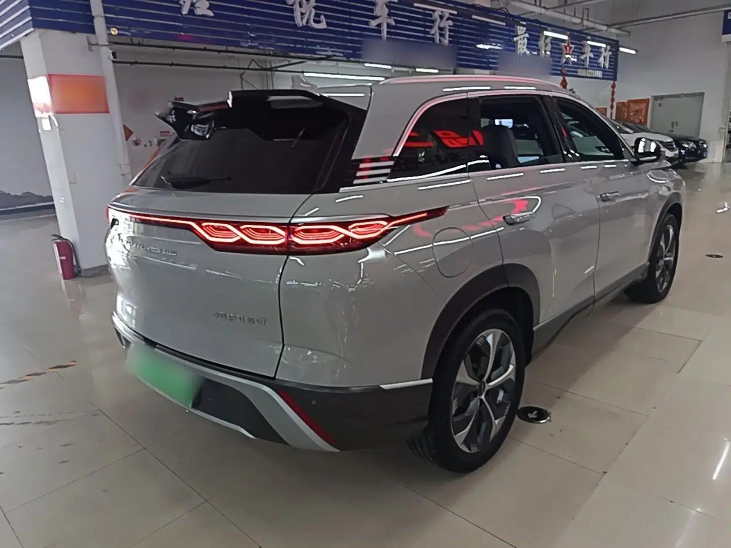 BYD Frigate 07 2023 DM-i 100KM Prestige Model — миниатюра 6