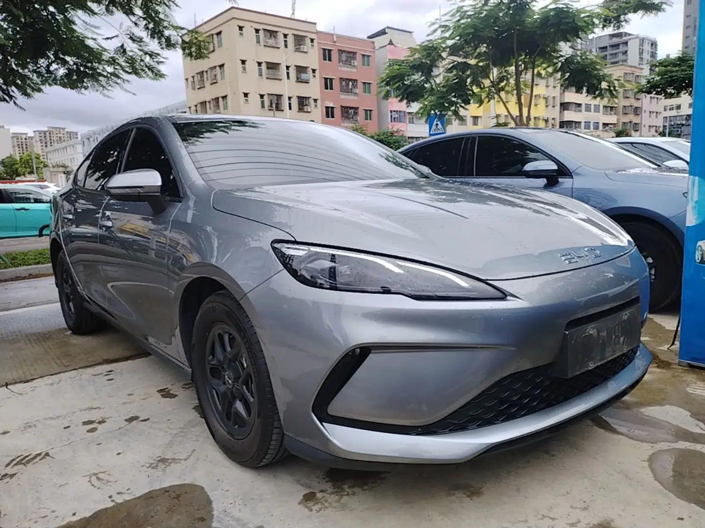 BYD Seal 05 DM-i 2025 DM-i Smart Drive 55KM Luxury Model — миниатюра 3
