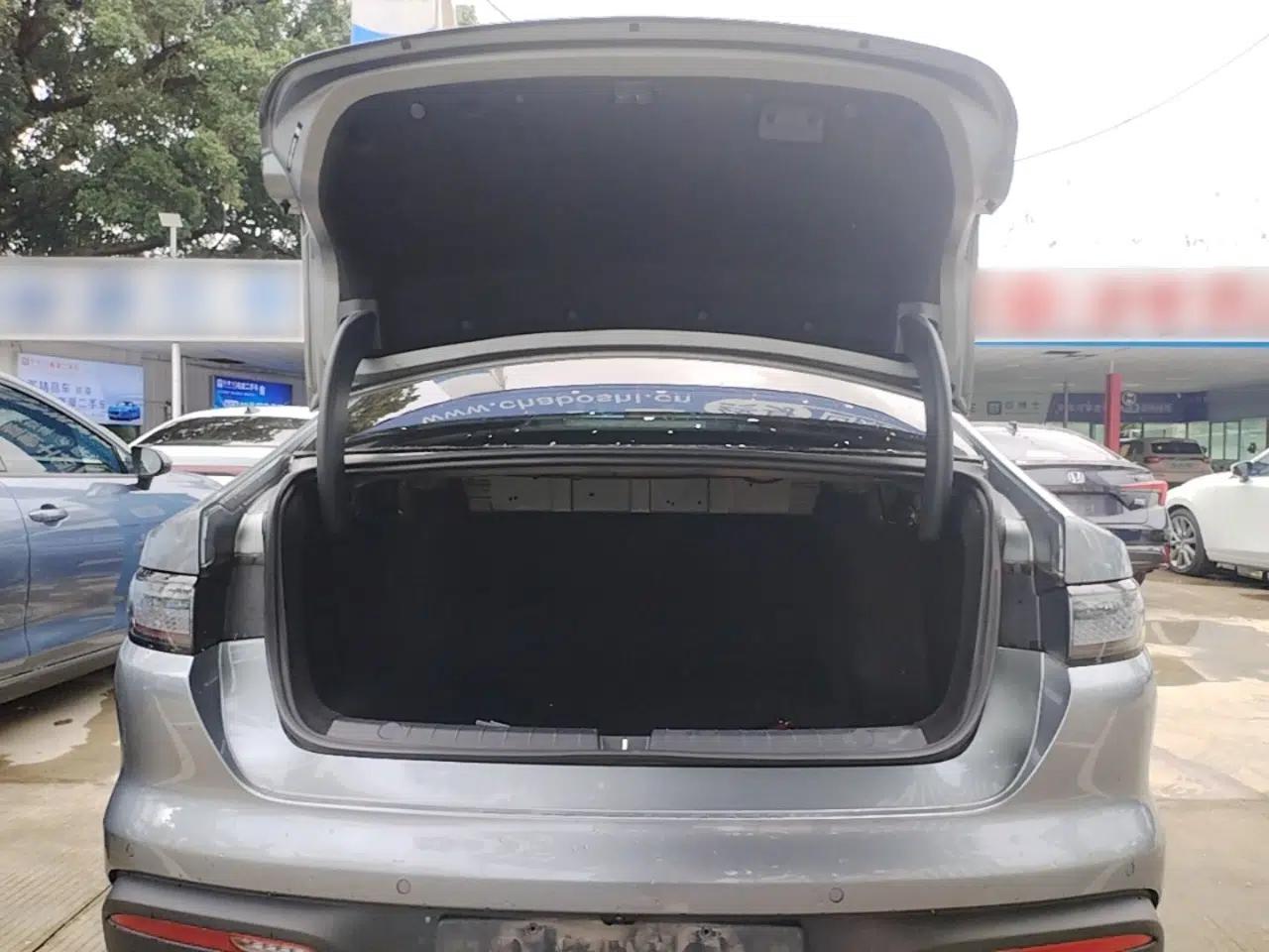BYD Seal 05 DM-i 2025 DM-i Smart Drive 55KM Luxury Model — миниатюра 27
