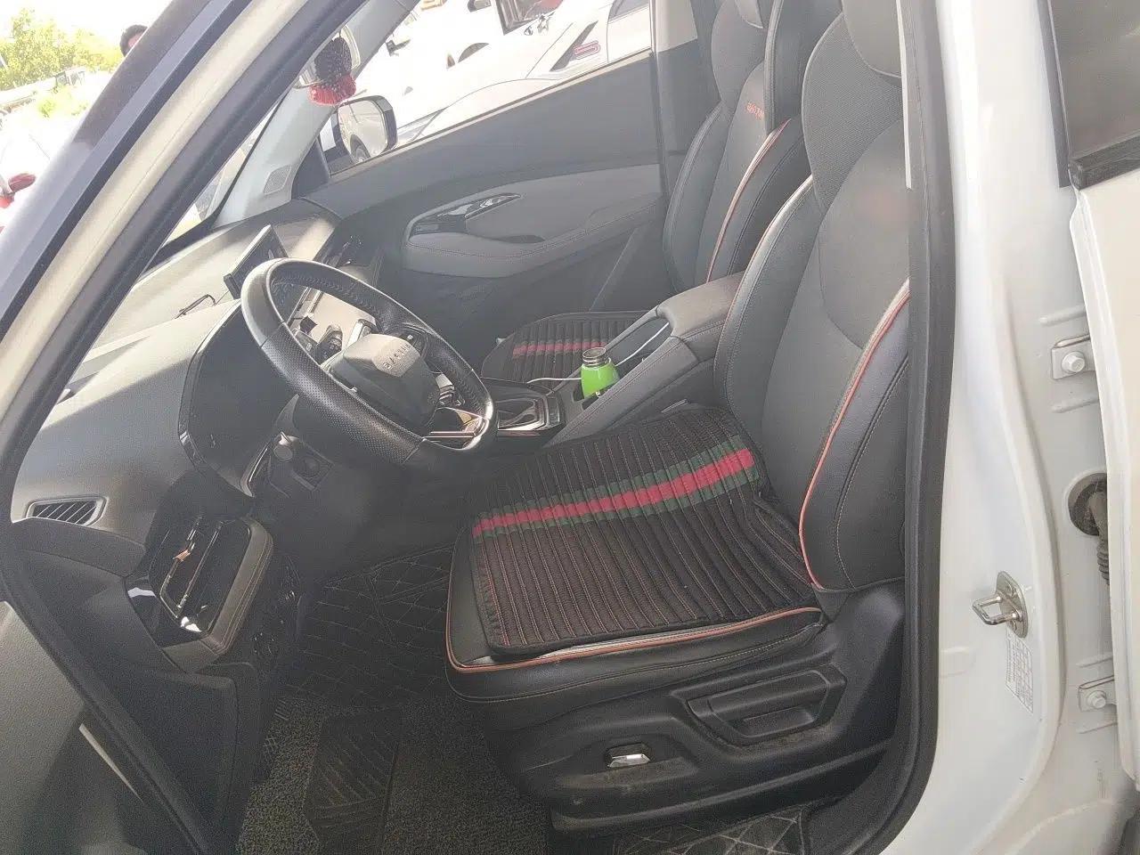 Baojun RS-3 2020 1.5L CVT Smart Luxury Edition — миниатюра 15
