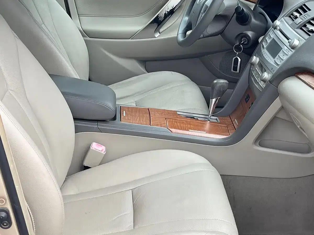 Camry 2010 200G Classic Edition — миниатюра 7
