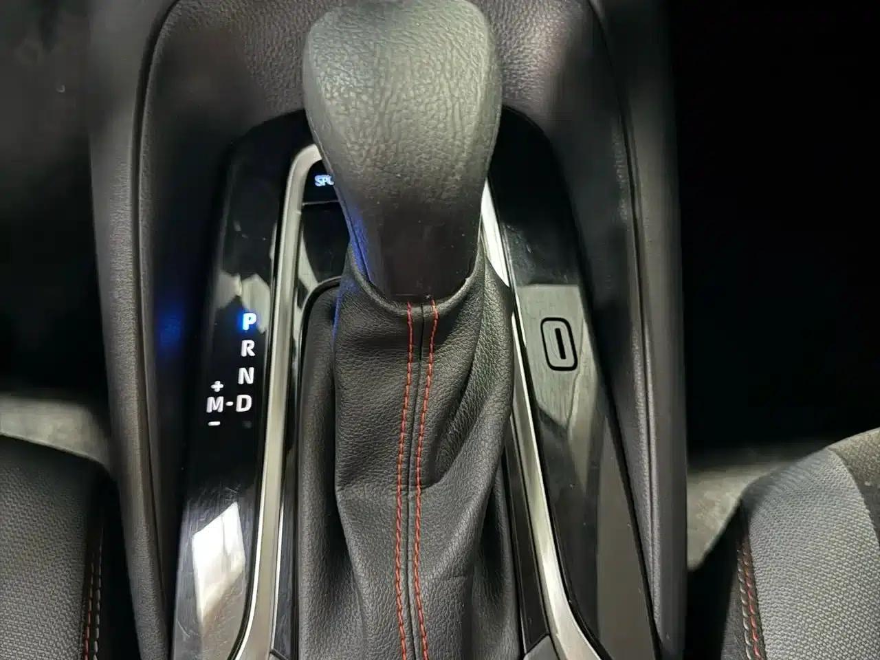 2021 Toyota Corolla 1.2T S-CVT Elite PLUS Edition — миниатюра 14