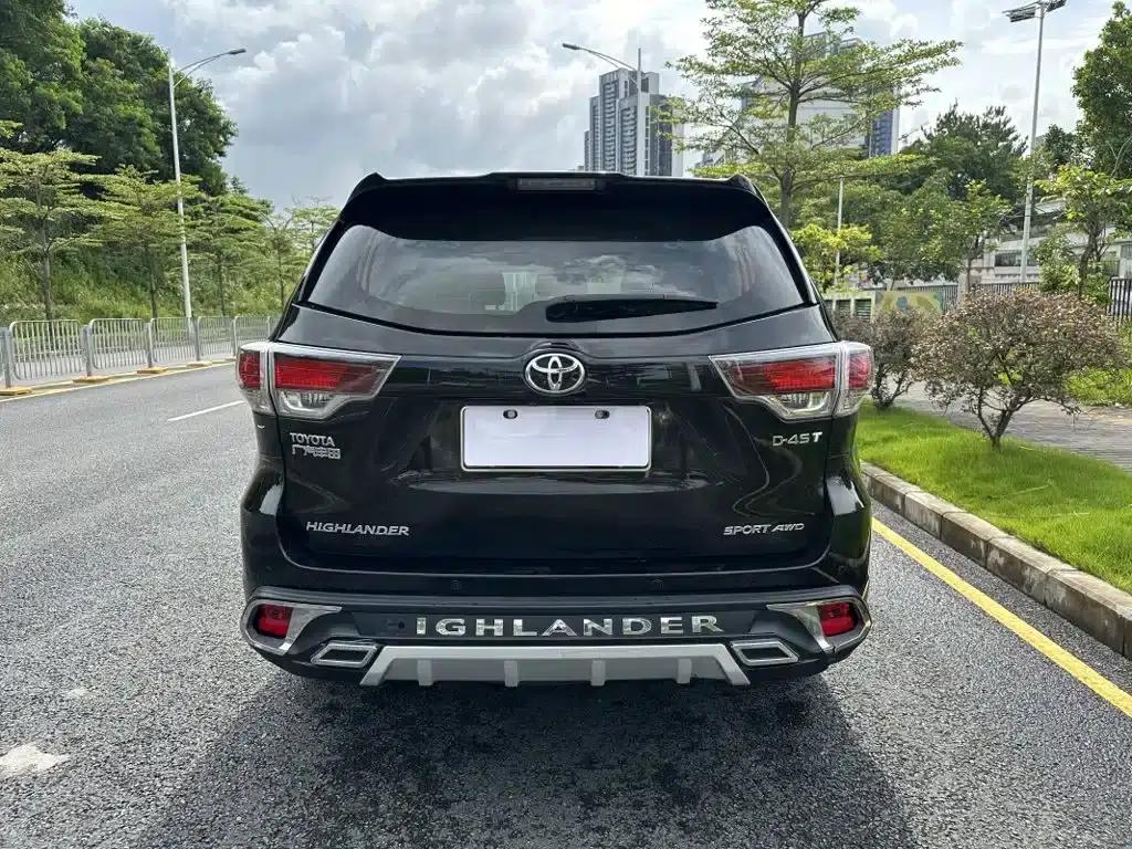 2017 Highlander 2.0T AWD Luxury 7-seater — миниатюра 3