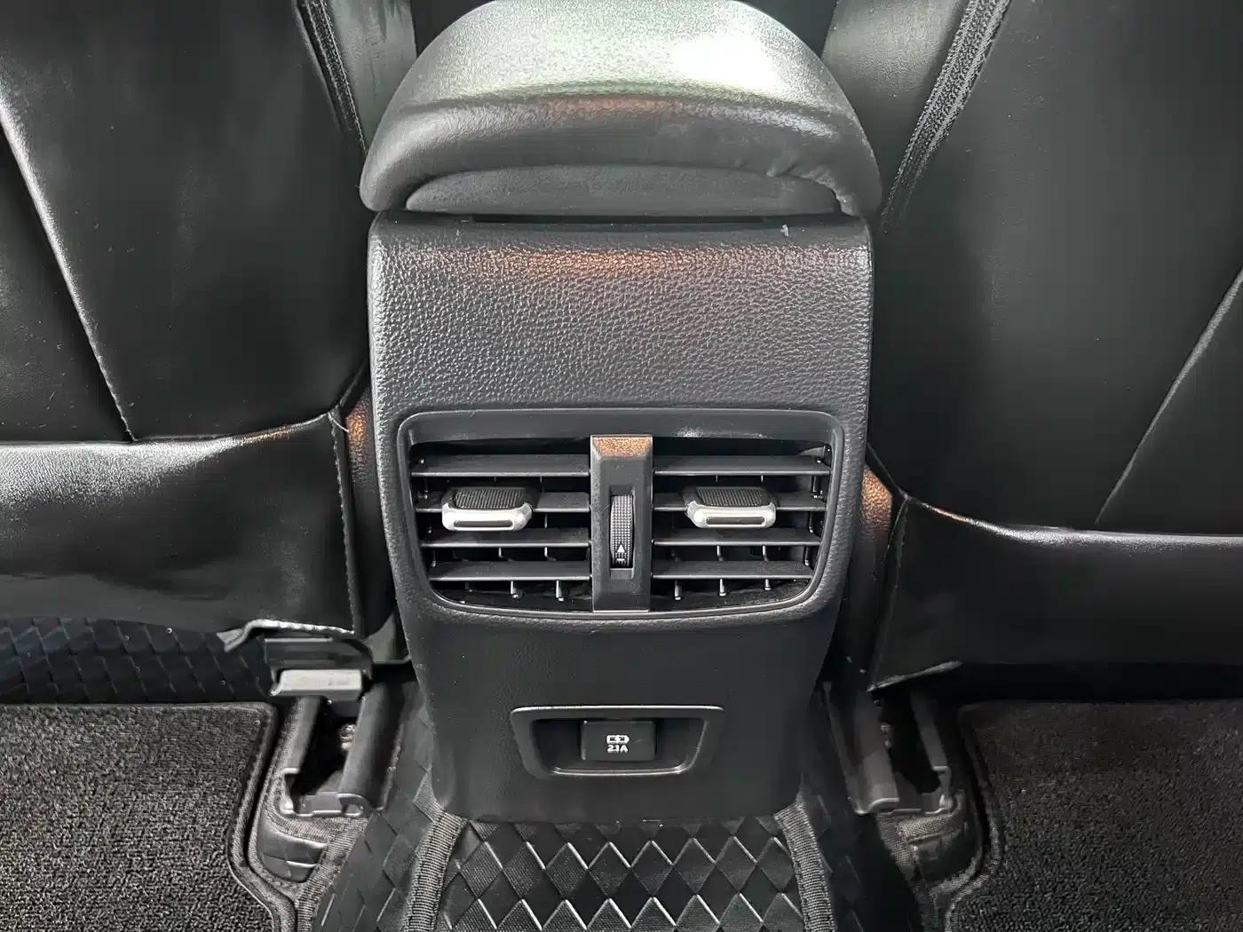 Levin 2023 185T CVT Luxury Edition — миниатюра 14