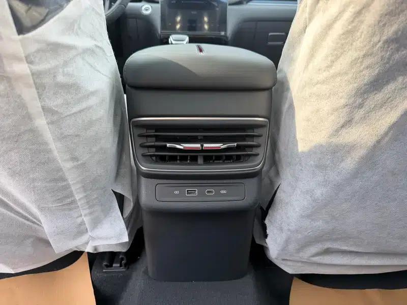 Hongqi HS3 PHEV 2025 Model, 117km/h, Powerful Edition — миниатюра 8