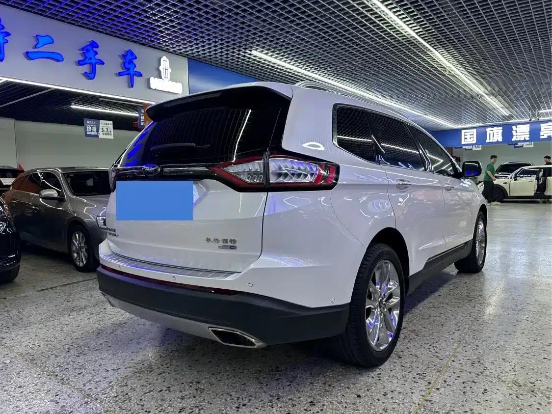 Edge 2016 EcoBoost 245 AWD Premium 7-Seater — миниатюра 3