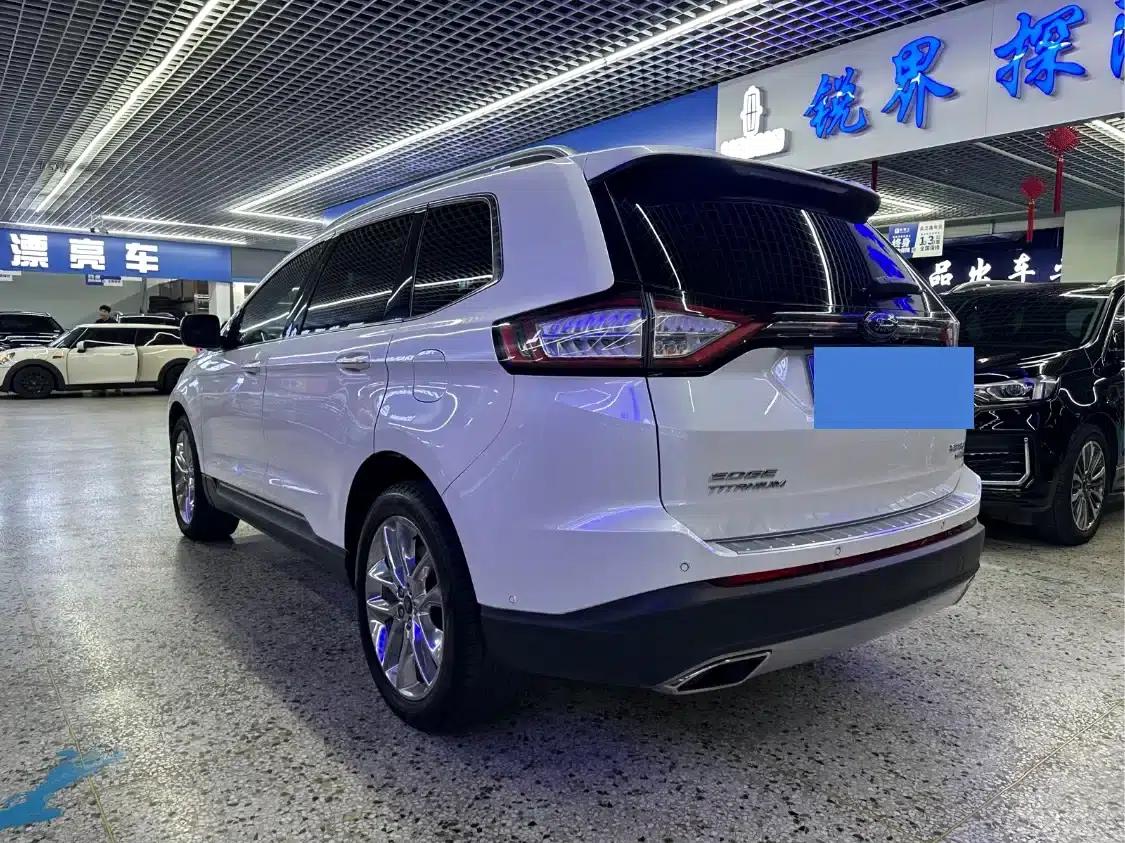 Edge 2016 EcoBoost 245 AWD Premium 7-Seater — миниатюра 4