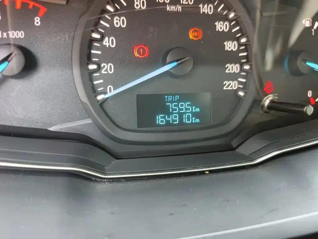 Ford Focus 2015 1.5L Manual Comfort Model — миниатюра 13
