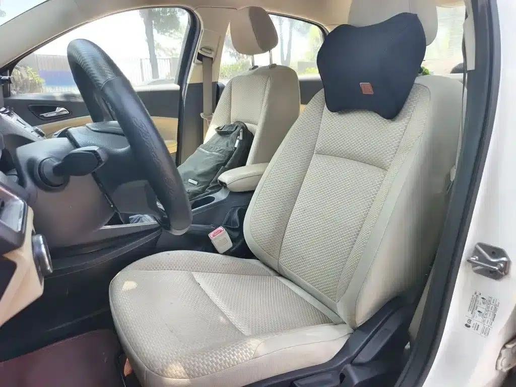 Ford Focus 2015 1.5L Manual Comfort Model — миниатюра 16