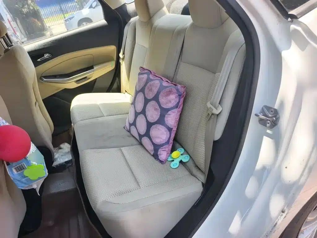 Ford Focus 2015 1.5L Manual Comfort Model — миниатюра 18