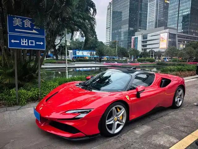 SF90 2020 3.9T V8 Stradale