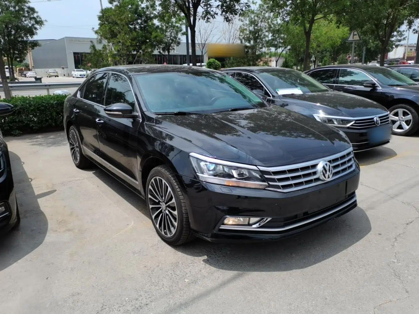 Volkswagen Passat 2017 330TSI DSG Prestige Edition — миниатюра 3