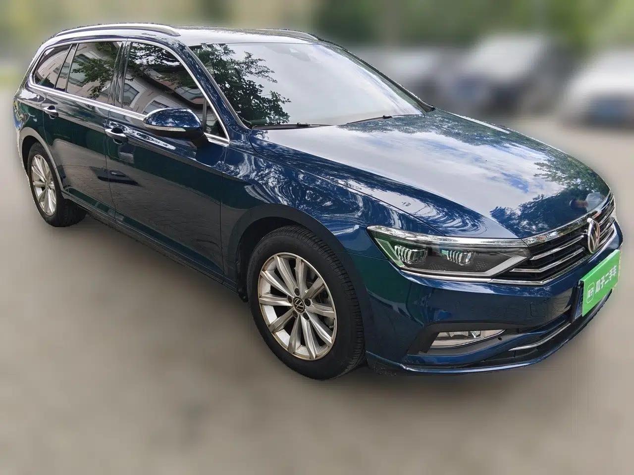 Volkswagen Variant 2021 2.0T Comfort Edition — миниатюра 3