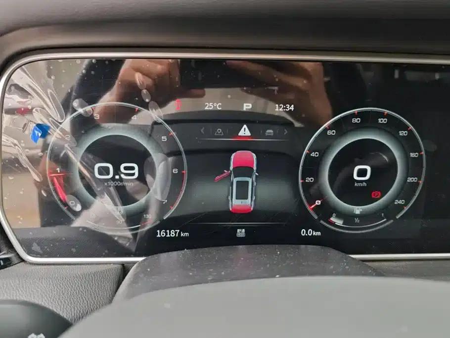 Hongqi HS5 2022 Facelift 2.0T Intelligent Flagship Edition — миниатюра 14