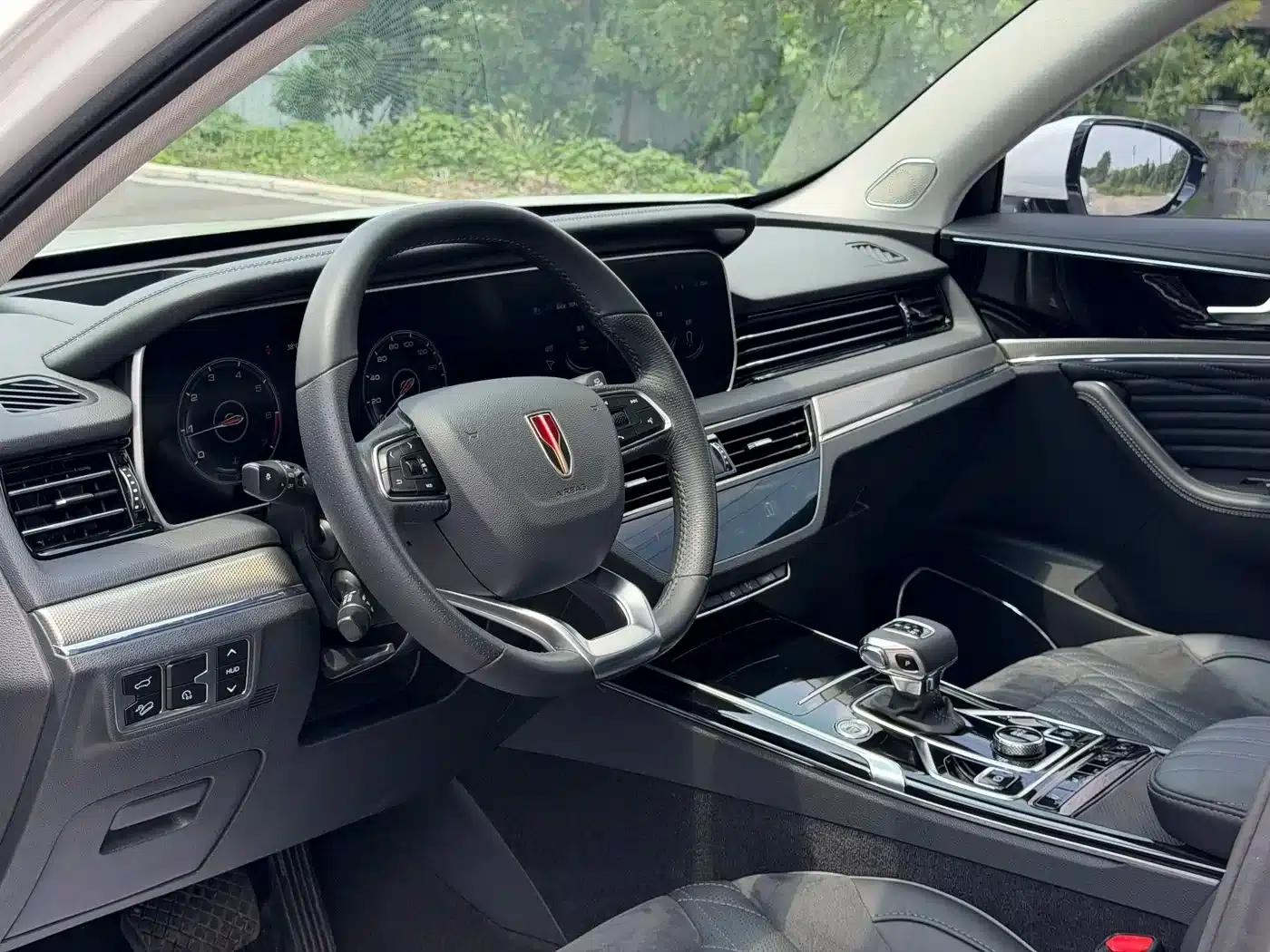 Hongqi HS5 2022 2.0T Intelligent Flagship Enjoyment Edition — миниатюра 4