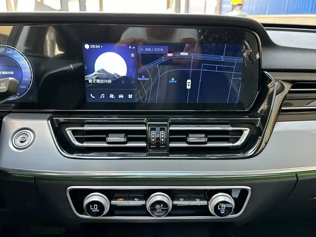 Hongqi HS5 2023 2.0T AWD Flagship Pro Edition — миниатюра 13