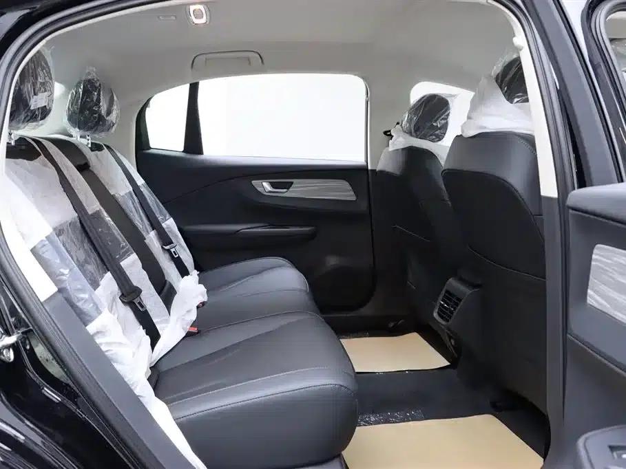 Hongqi E-QM5 2025 model, 500km range, taxi version — миниатюра 23