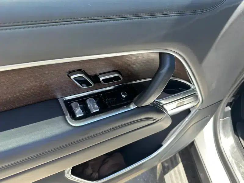 Range Rover 2023 3.0 L6 400PS Grand 7-Seat Extended Edition — миниатюра 13