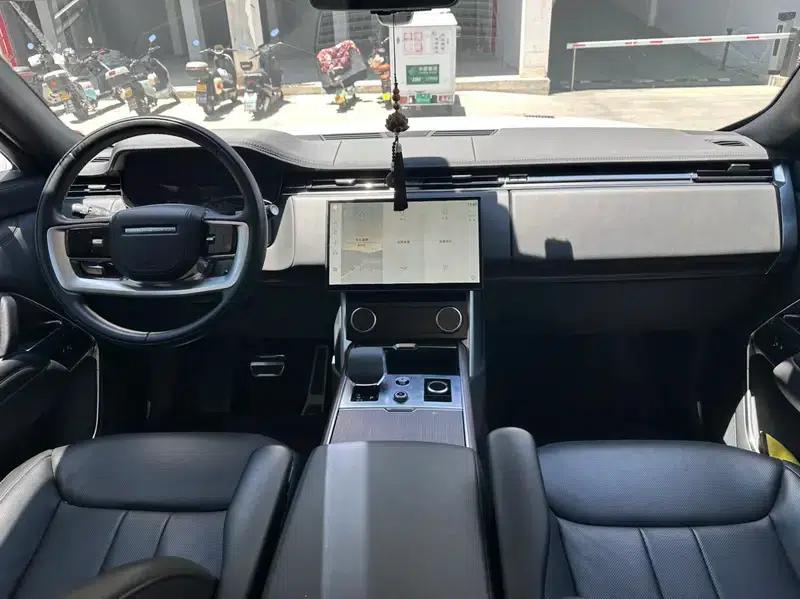 Range Rover 2023 3.0 L6 400PS Grand 7-Seat Extended Edition — миниатюра 8