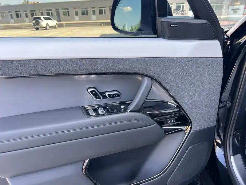 Range Rover Sport 2023 3.0 L6 Dynamic SE — миниатюра 7