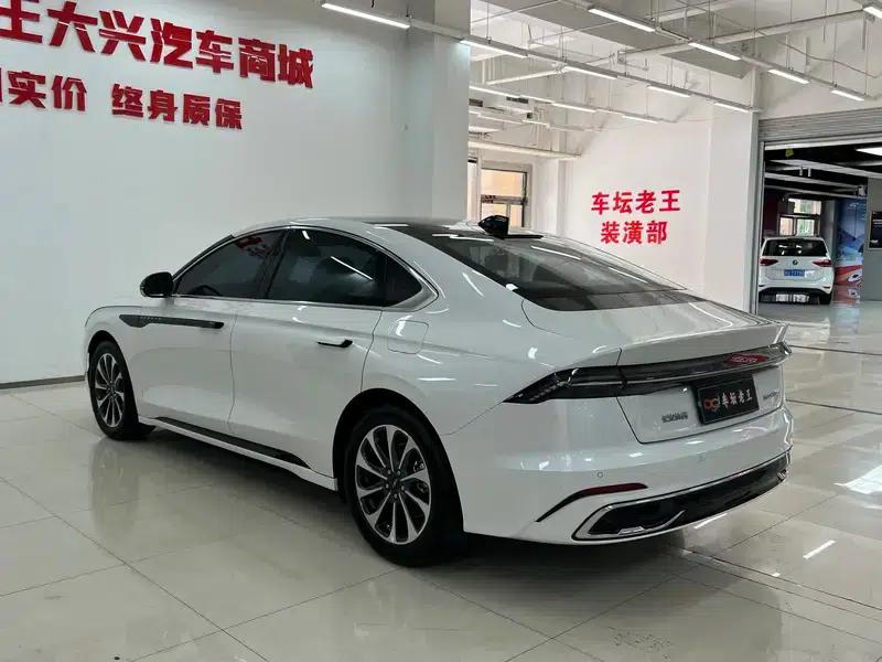 Lincoln Z 2025 2.0T Premium — миниатюра 4