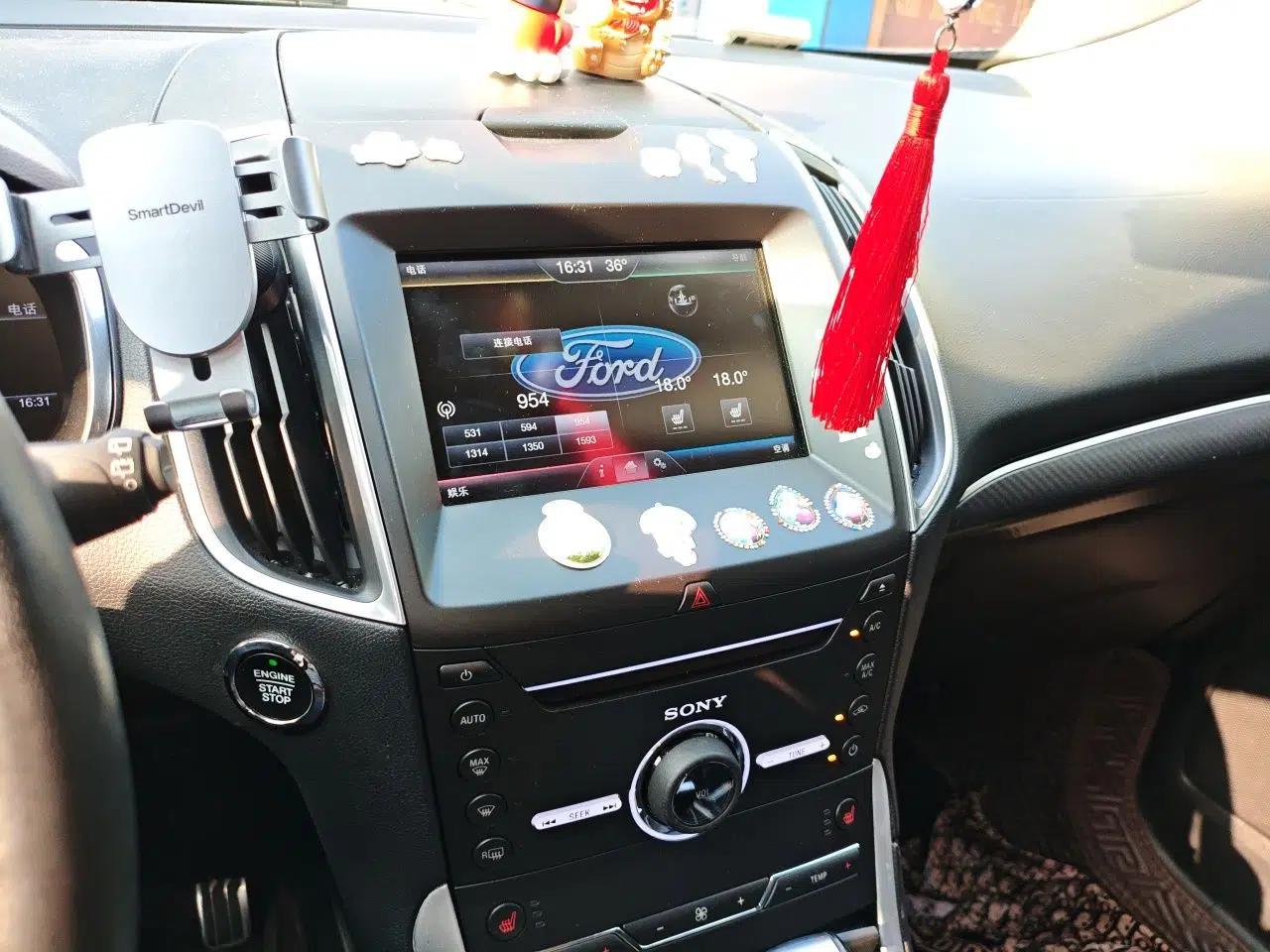 Ford Edge 2015 2.7T GTDi 4x4 Sporty 7-Seater — миниатюра 13
