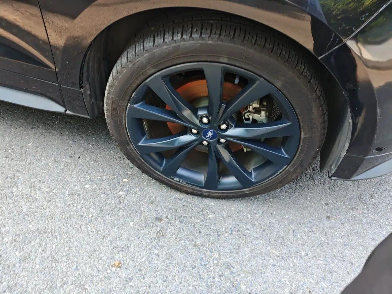 Ford Edge 2015 2.7T GTDi 4x4 Sporty 7-Seater — миниатюра 8
