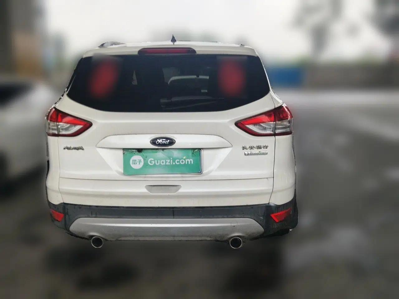 Ford Kuga 2015 1.5L GTDi Two-Wheel-Drive Comfort Model — миниатюра 5