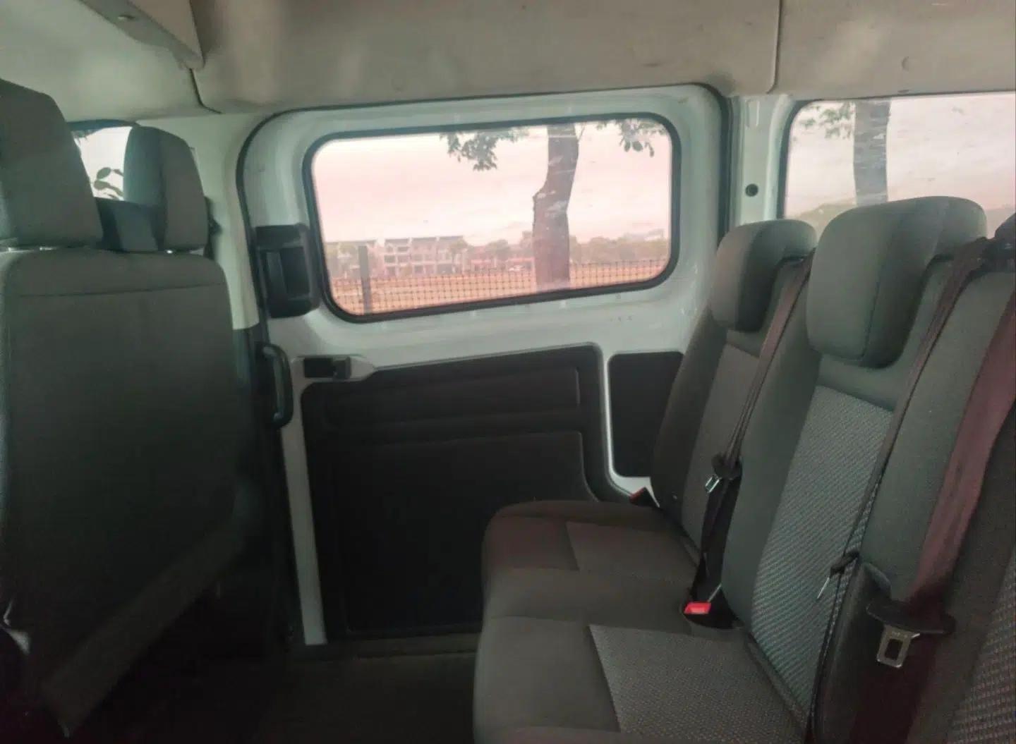 Ford Transit 2017 2.0T Diesel Multi-Function Commercial Vehicle Mid-Drive Mid-Roof China V Standard — миниатюра 17