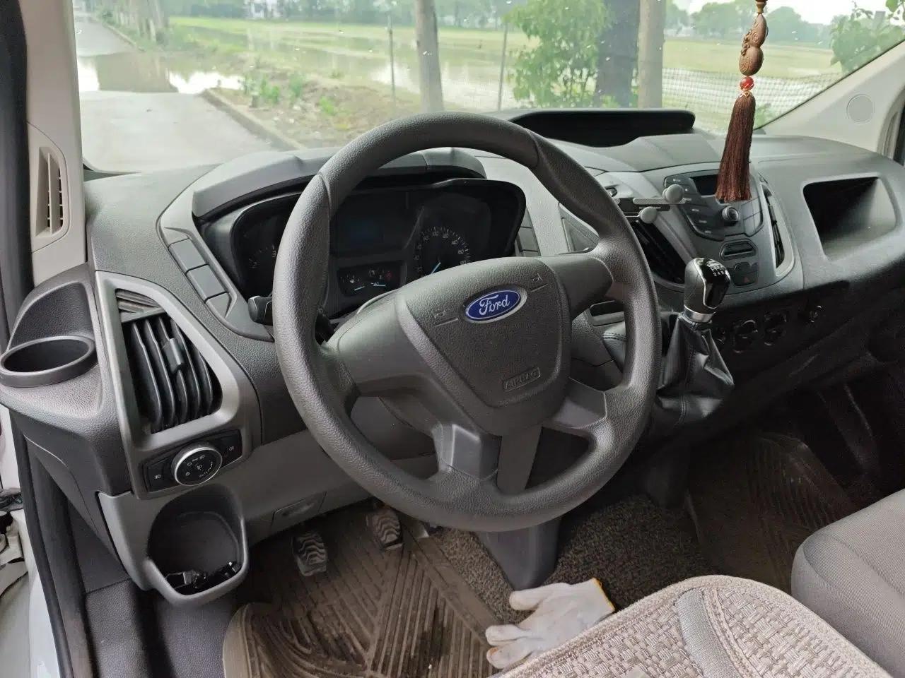 Ford Transit 2017 2.0T Diesel Multi-Function Commercial Vehicle Mid-Drive Mid-Roof China V Standard — миниатюра 7