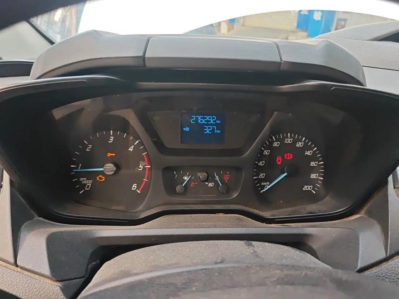 Ford Transit 2021 2.0T Diesel Manual Advanced Commercial Traveler Mid-axle Mid-roof 7-Seater China VI — миниатюра 11