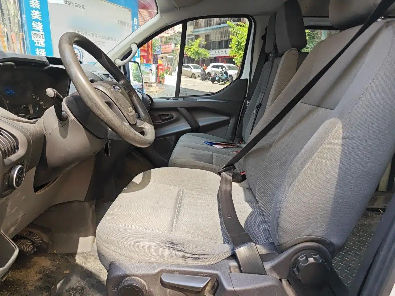 Ford Transit 2021 2.0T Diesel Manual Advanced Commercial Traveler Mid-axle Mid-roof 7-Seater China VI — миниатюра 15