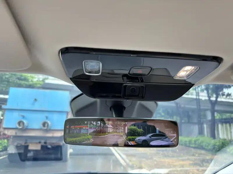 Li Auto MEGA 2024 Ultra Edition — миниатюра 9