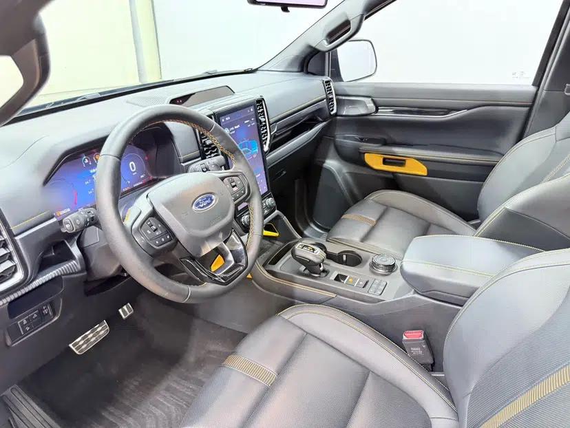 Ford Ranger 2023 Wild Terrain 4x4 Automatic Version Gasoline — миниатюра 19