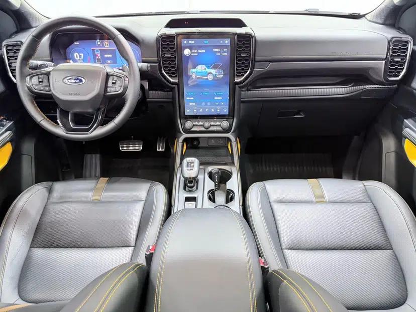 Ford Ranger 2023 Wild Terrain 4x4 Automatic Version Gasoline — миниатюра 30