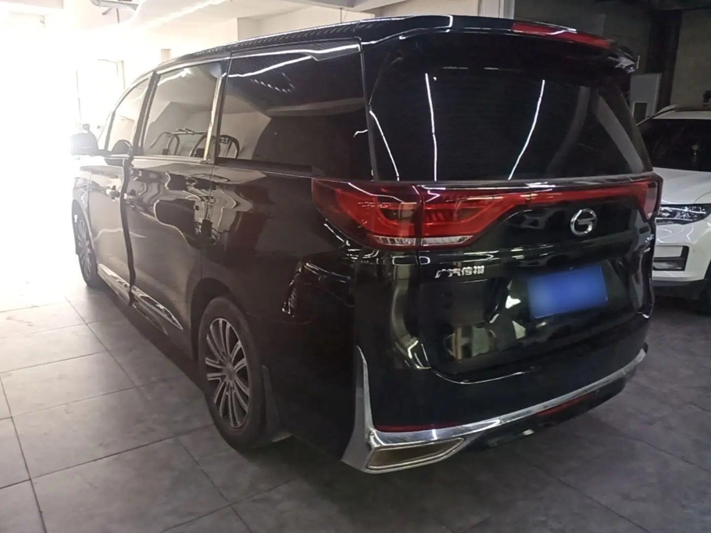 GAC Trumpchi M8 2021 Lingxiu Series 390T Deluxe Edition — миниатюра 4